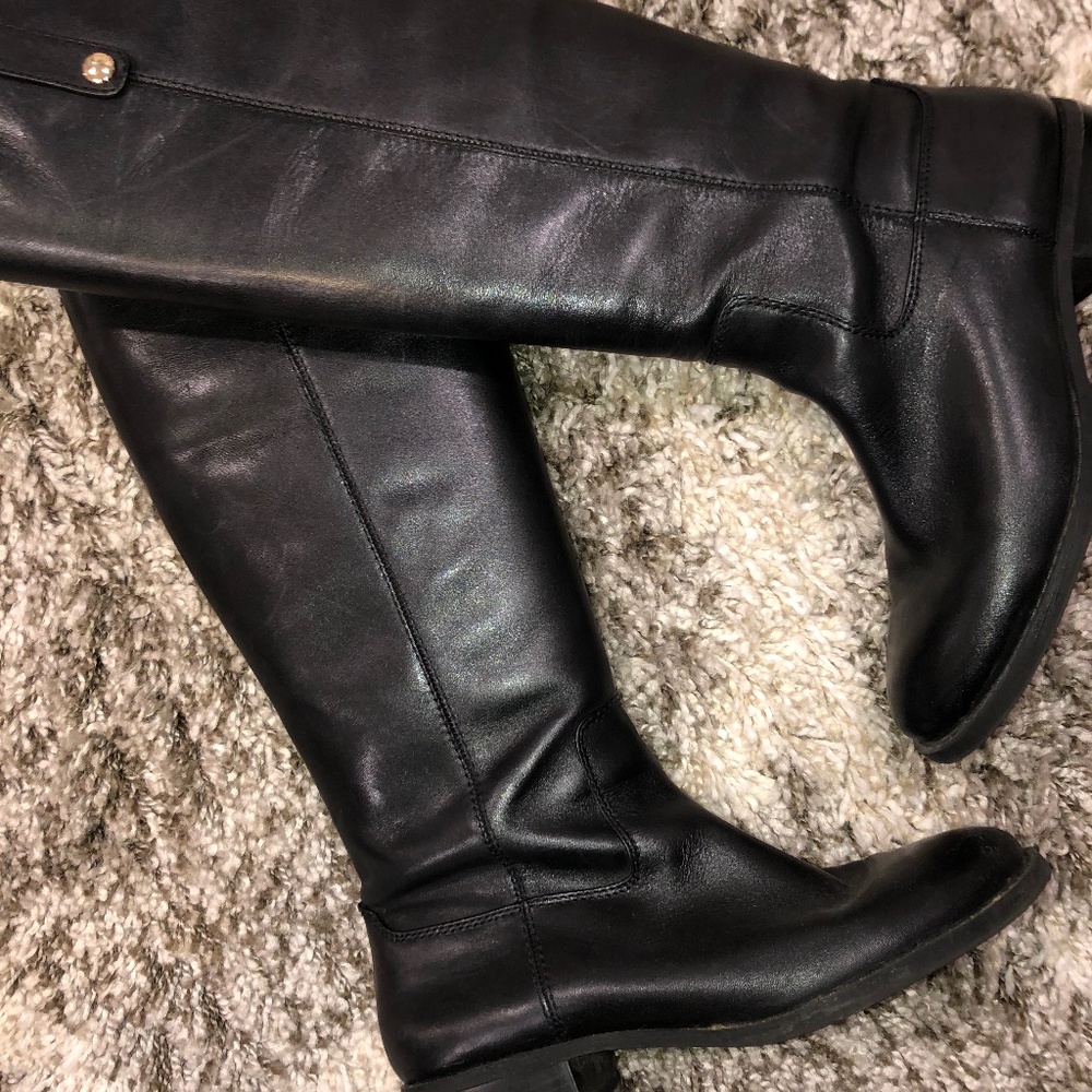 Y’all black boots